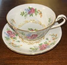 Royal Chelsea English Bone China Tea Cup & Saucer Flowers Roses