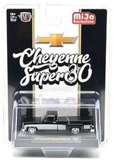 M2 MACHINES 1977 CHEVY CHEYENNE SUPER 30 DUALLY SQUAREBODY HOBBY EXCLUSIVE