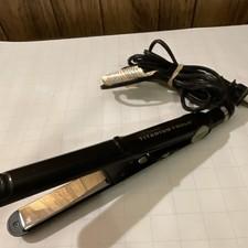 Jilbere de Paris Titanium Tools Flat Iron Straightener 1in On/Off Switch Black 