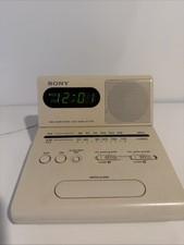 Vintage SONY Dual Alarm Clock FM Radio ICF-C770L Cream Retro Tilt Tested Works