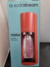 NEW SodaStream Terra Sparkling Water Maker RED CO2 Carbonating Bottle Bubly Drop