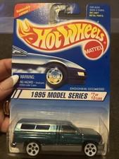 F49 Hot Wheels Dodge Ram 1500 5Sp Green 1995 New Model 7/12 #348 MIP