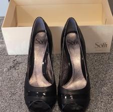 Sofft Black Patent Leather Peep Toe Block Heel Comfort Women's US 8.5 / EU 39.5