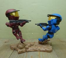 Legendary Loot Crate HALO Icons Spartan Warzone Figures On Base Red/Blue Loose