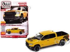 2023 RAM 1500 REBEL HAVOC ED. PICKUP BAJA YELLOW 1/64 AUTO WORLD 64462-AWSP164 A