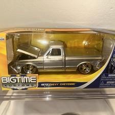 Jada Toys BIGTIME Kustoms 1972 Chevy Cheyenne 1 24 Diecast Truck NIB Silver Met.