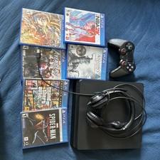 Sony PlayStation 4 Original Black 500GB with Controller game disks and headphone