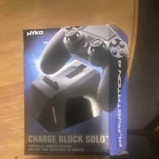 Nyko Charge Block Solo USB Charging Dock for PlayStation 4 Controller Black