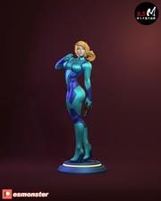 Samus Aran Figure / Statue various sizes
