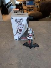 DC Collectibles Arkham Asylum Harley Quinn Statue 2014 First Edition S14 Mint