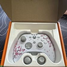 SCUF Valor Pro Wired Ergonomic Xbox Controller Cherry Blossom White Pink Gray