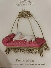 Hallmark Keepsake 2007 Pampered Cat on Chaise Longue Christmas Ornament
