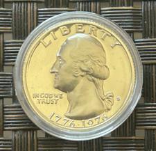 RARE 1776-1976 Bicentennial Quarter S-Mint in capsule EXCELLENT CONDITION