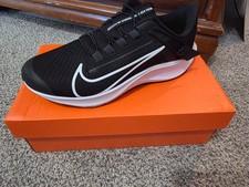 BRAND NEW Nike Air Zoom Pegasus 38 FlyEase (WIDE) W Size 8 