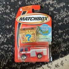 Matchbox Ladder King (2004) Red Toy Fire Truck #1 - w/ Bonus Treasure Chest