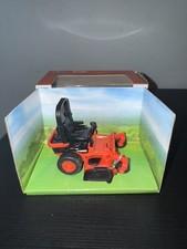 New Ray Kubota Pull Back Action Z700 Zero Turn Lawn Mower SS-33287