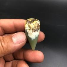 Good HongShan Culture Hetian Jade Carved Fengshui tooth Amulet Pendant,M305