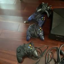 Original Xbox: Tested Console And Controllers With All Required Cables