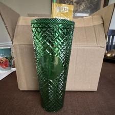 Starbucks Emerald City Wicked Green Plastic Tumbler One-Piece 24 oz