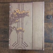 Halo Reach Book Dr. Halsey's Personal Journal Limited Edition With Inserts & Map