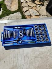 40 pics tap & die set