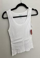 NWT-Zoey & Stella white ribbed tank top in a size Large