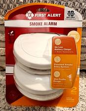 First Alert 1042409 Photoelectric Smoke Detector 2 Pack Brand New