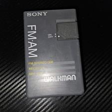 Sony Walkman SRF-19W FM / AM Radio Receiver with Belt Clip, Nice, Tested