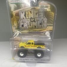 Greenlight 1:64 Chevrolet S-10 Thunder Chicken Yellow Diecast Monster Truck Kin…