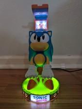 Sonic Deluxe  Light Up Headphone, Device, Controller & Phone Stand - Cable Guys
