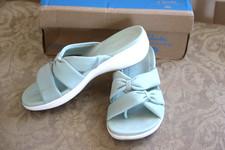 CLARKS CLOUDSTEPPERS WASHABLE THONG SANDALS BREEZE RAE AVA  SAGE 9 M