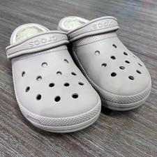 Crocs Classic Lined Clogs Women's Size 10 Men's Size 8 Warm Fuzzy Slip On Shoes