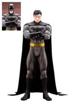 DC Comics Ikemen PVC Statue 1/7 Batman 1st Edition 28 cm Kotobukiya