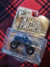 1:64 Greenlight Kings of Crunch Series 16 1990 Ford F-350 Bigfoot #4 NEW!!