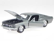 Ford Mustang GT Coupe 1967 grey diecast modelcar Maisto 31260 1:24