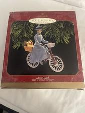 Hallmark 1997 Miss Gulch with Toto Ornament Wizard of Oz Keepsake Vintage A7