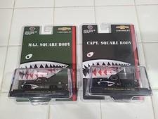 M2 Machines 1973 Chevrolet Cheyenne Super 10 Maj. & Capt. SquareBody Pair
