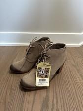 NWOB TOMS Women's Size 7.5 Desert Traupe Lunata Burnished Suede Lace-Up Bootie