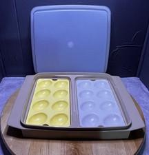Vintage Tupperware Deviled Egg Keeper 723 4 Piece Beige Container Tray w/Lid
