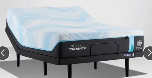 Brand New Queen Tempurpedic luxebreeze soft mattress 3