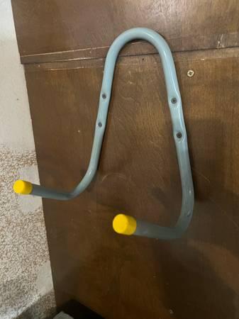 U-shaped steel bicycle hanging storage wall bracket hook