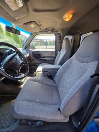 2001 Ford Ranger 4x4 4WD Truck XLT 4dr SuperCab  Flareside SB 9