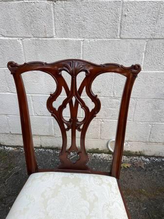 Set of 6 Chippendale Style Mahogany Carved Dining Chairs. 1950s 8