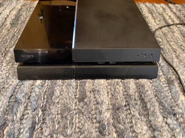 Playstation 4 2