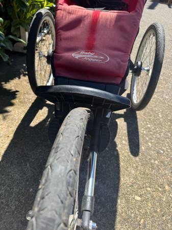 Jogging stroller - good condition 4