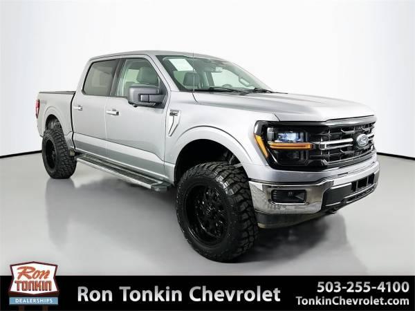 2024 Ford F-150 4x4 4WD F150 Truck Crew cab XLT SuperCrew