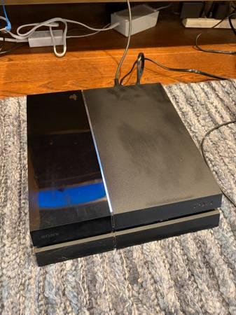 Playstation 4 3
