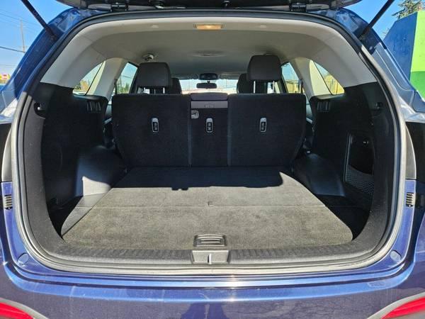 **Super Sale** 2016 Kia Sorento LX **We Finance** 18
