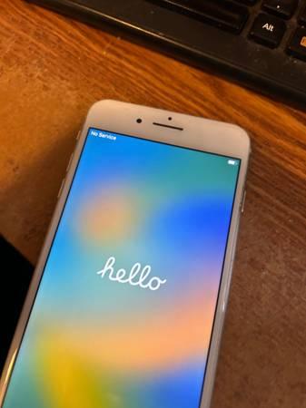 iphone 8 + Plus excellent condition