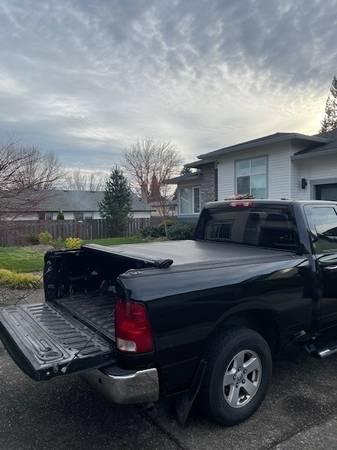 2012 Ram 1500 SLT 22